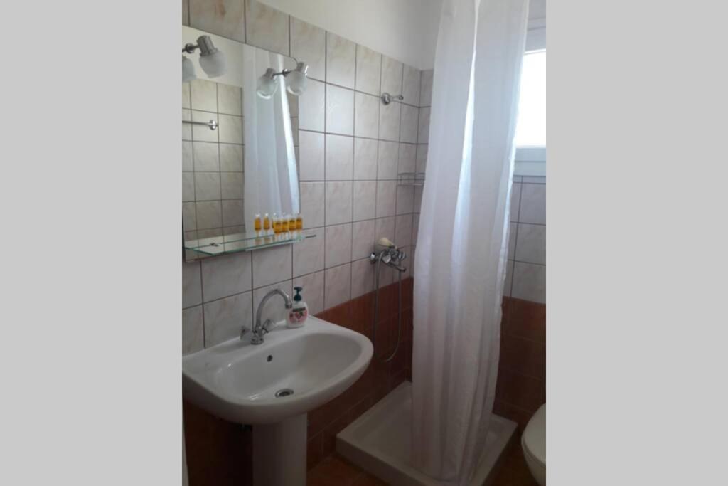 Rodanthy III Kateleios Zewnętrze zdjęcie